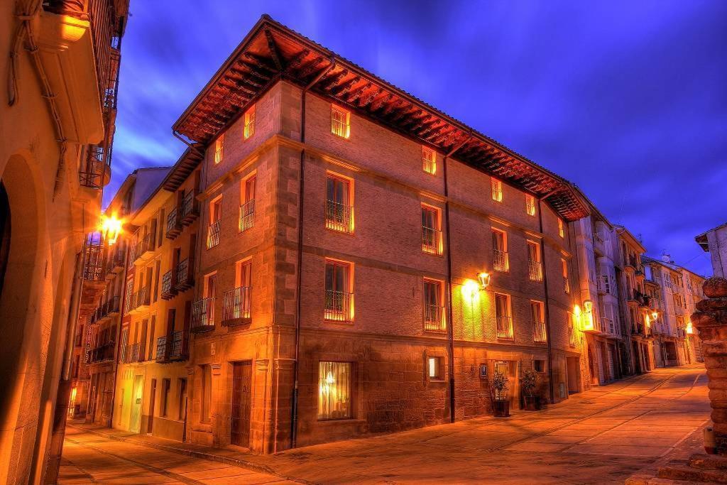 Hotel Hospederia Chapitel Estella Zewnętrze zdjęcie