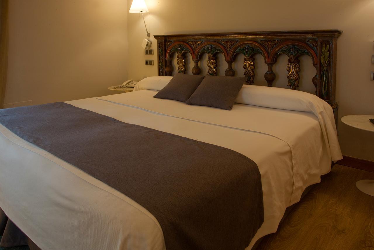 Hotel Hospederia Chapitel Estella Zewnętrze zdjęcie